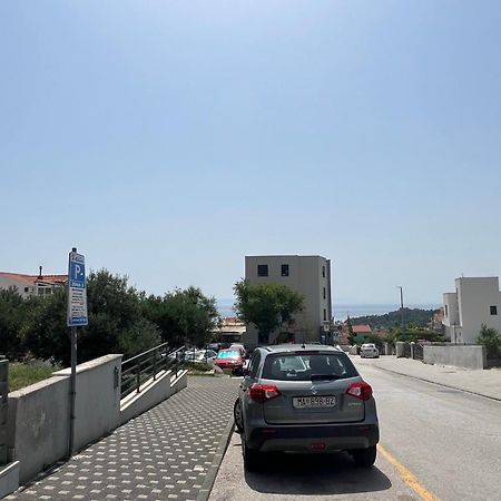 Apartment Lucija - Cozy Flat In The City Center With A Sea View & Parking Makarska Zewnętrze zdjęcie
