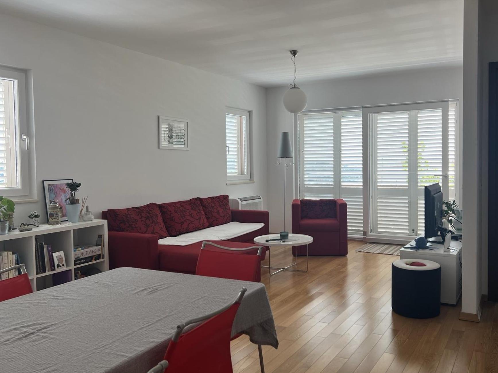 Apartment Lucija - Cozy Flat In The City Center With A Sea View & Parking Makarska Zewnętrze zdjęcie